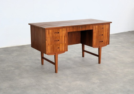 Scrivania vintage in teak