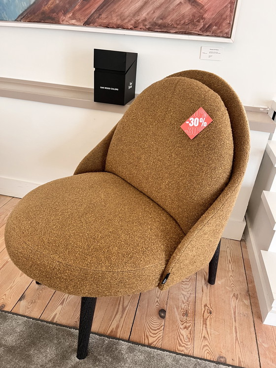 Image 1 of Toyota Seat – senfgelbe Farbe