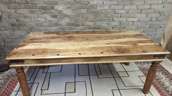 Image 1 of Großer Esstisch aus Massivholz