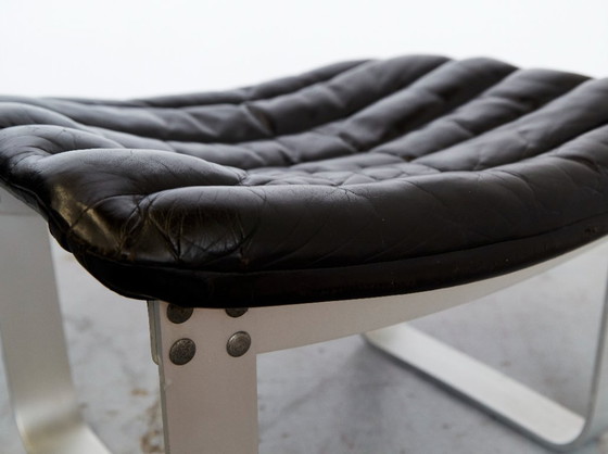 Image 1 of Fauteuil lounge et ottoman Ilmari Lappalainen "Pulkka" pour ASKO