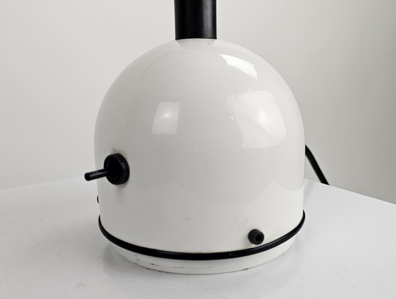 Image 1 of Zeer bijzondere space age tafellamp metaal en kunststof bol 