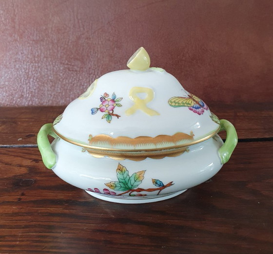 Miniterrina Herend Hungría – Reina Victoria (6017/VBO) – Herend 6017/VBO, Objetos decorativos, Porcelain (photo 2 of 16)