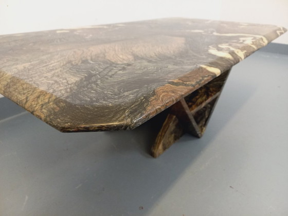 Image 1 of Vintage marmeren salontafel uit de jaren 70.