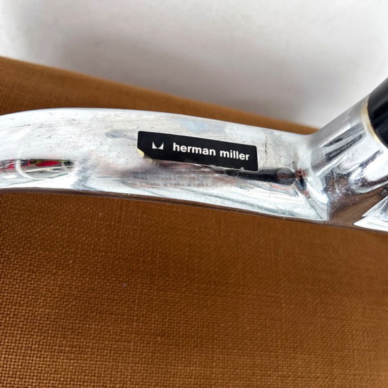 Image 1 of Bruine leren EA208 Softpad bureaustoel van C. & R. Eames voor Herman Miller, jaren 70.