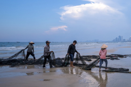 Image 1 of Franck Leclerc Back from fishing in Vietnam