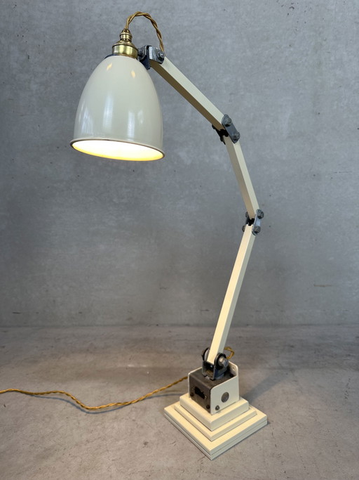 Memlite-Schreibtischlampe