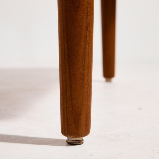 Image 1 of MK9798 Table de salle à manger en teck restaurée