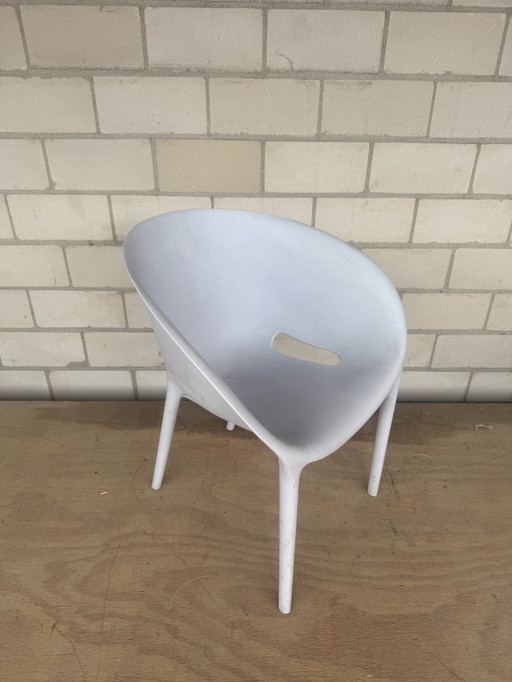 Driade Soft Egg chair by Philippe Starck