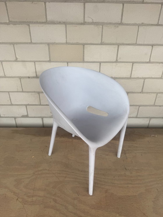 Image 1 of Driade Soft Egg chair by Philippe Starck