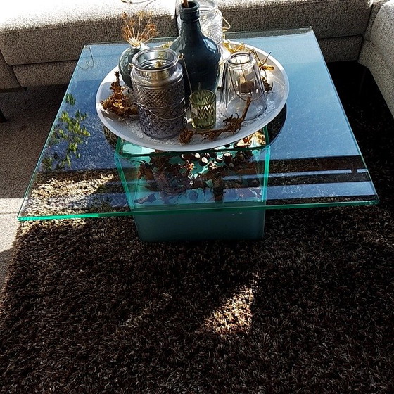 Image 1 of Helderr Display coffee table