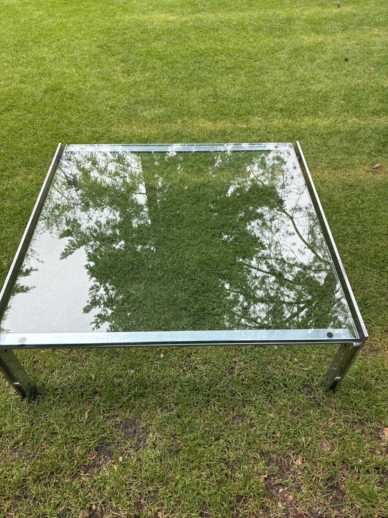 Image 1 of Mesa de centro Glass Metaform