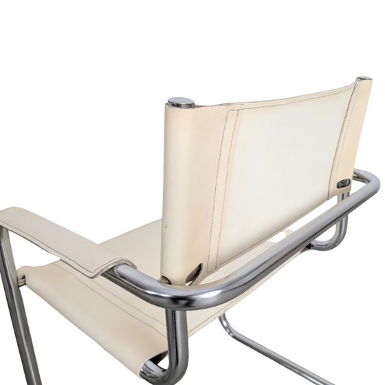 Image 1 of Set di 2 sedie a sbalzo in stile Bauhaus, simili a quelle di Mart Stam e Marcel Breuer.