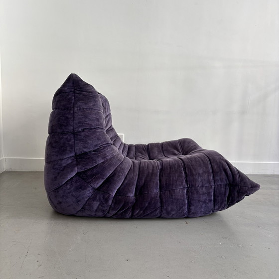 Image 1 of Purple Togo lounge chair by Michel Ducaroy for Ligne Roset