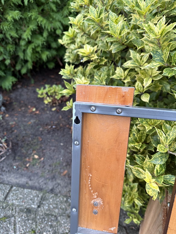 Image 1 of Porte-manteau mural vintage en bois avec crochets en métal