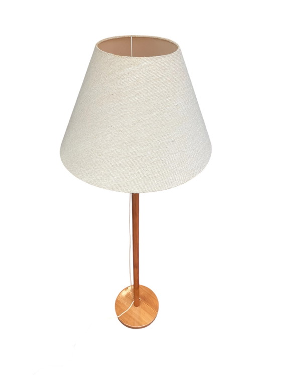 Image 1 of Vurenhouten vloerlamp jaren 70, Lys Denemarken 