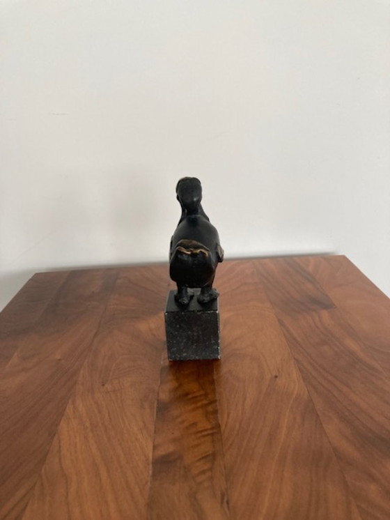 Image 1 of Dodo, brons van Josephine Wortelboer 