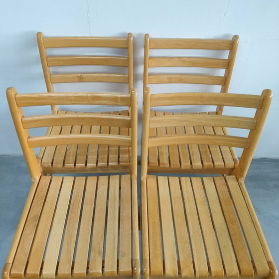 Image 1 of 4 Stühle für das Esszimmer im skandinavischen Stil (helle Farbe)