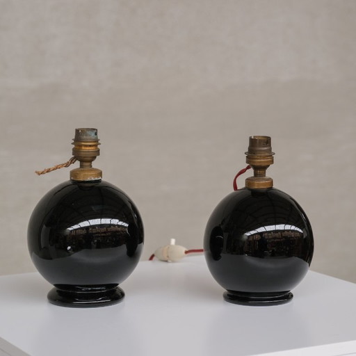 Coppia di piccole lampade da tavolo in ceramica francesi di metà secolo