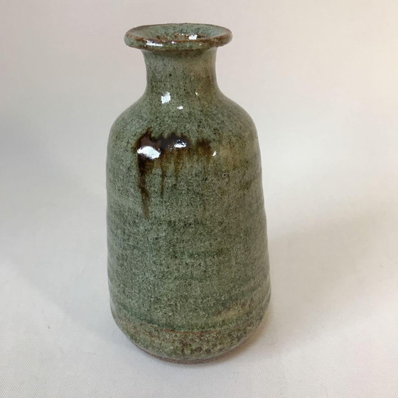 Image 1 of Vaso vintage verde Akazu Ware di Shun Tosaku