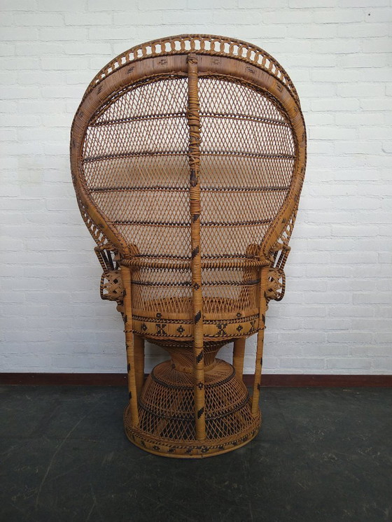 Image 1 of sedia pavone vintage "Emanuelle