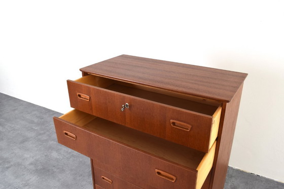 Image 1 of Cómoda danesa de teca de mediados de siglo, 1960