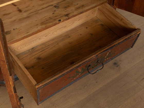 Image 1 of Armoire de ferme ancienne, XVIIIe siècle, vintage