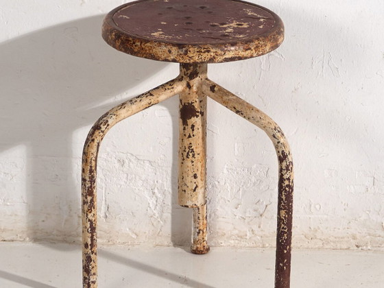 Vintage ronde kruk (ca. 1950) #3 – Krukjes, Iron, Industrieel (photo 2 of 36)