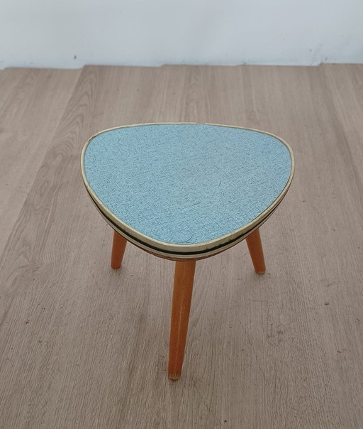 Vijftiger jaren bijzettafel