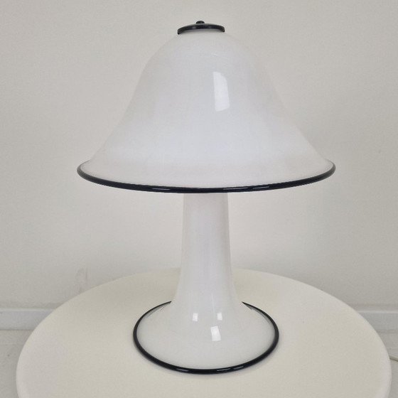 Image 1 of Seltene 1970er Pilzlampe aus Murano - mundgeblasenes Glas mit weißem Streulicht