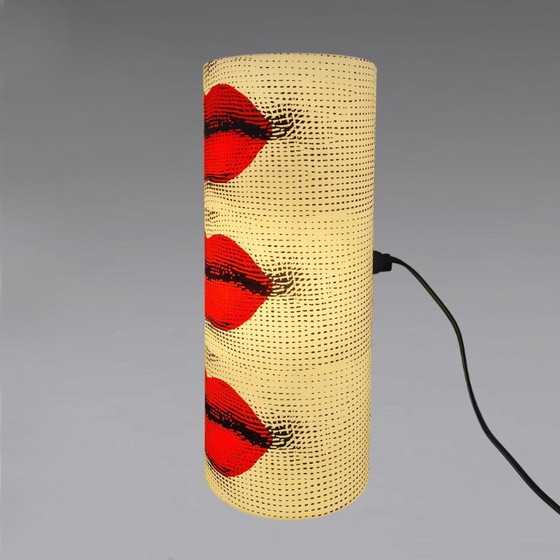 Image 1 of 1990s Piero Fornasetti "Kisses" Floor Lamp for Antonangeli, Follia Pratica Collection