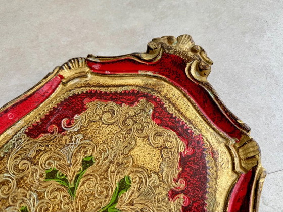 1x Vintage Florentine Red and Gold Tray – Table accessories, Wood (photo 5 of 6)