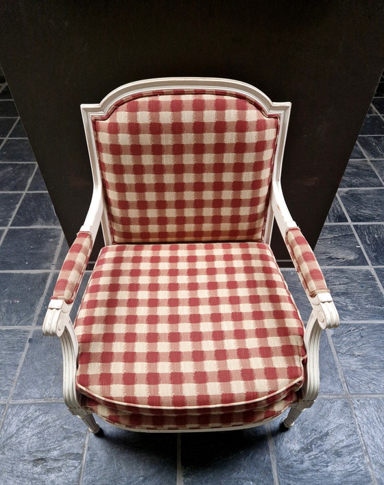 Image 1 of Chaise élégante à carreaux, confort d'assise parfait