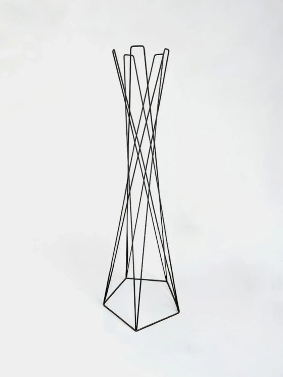 Image 1 of Cascando Black Metal Coat Stand – Geometric Minimalist Design