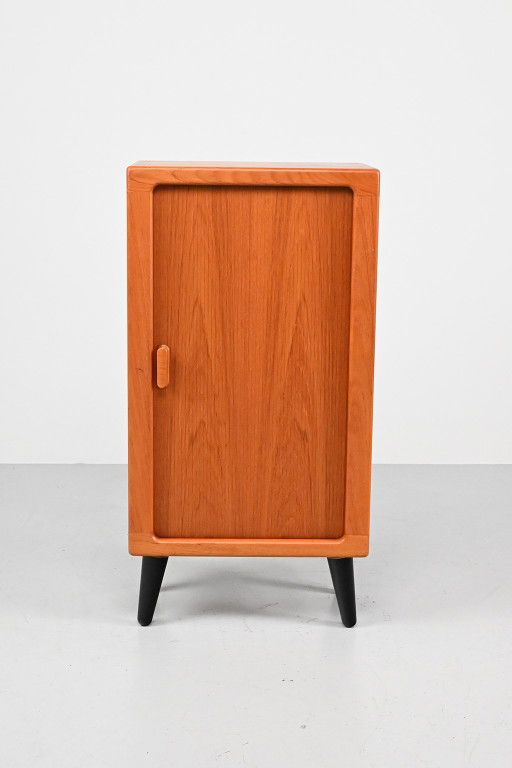 Armoire haute Silkeborg