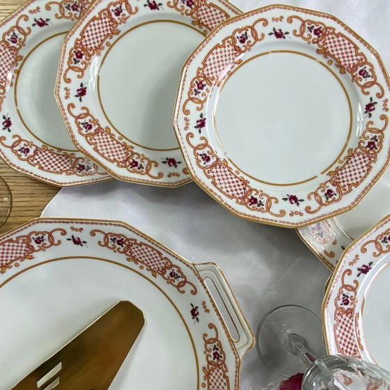 Image 1 of Antique Limoges porcelain dessert service by A. Lanternier & Cie, comprising 10 plates and a cake stand