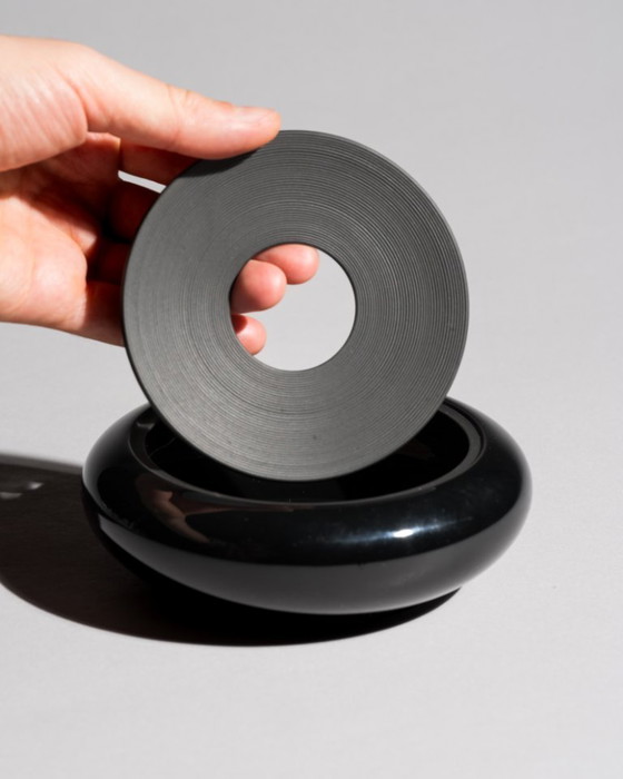 Image 1 of Tapio Wirkkala Porcelaine Noire Vase & Rare Ashtray Duo Rosenthal MCM Chic