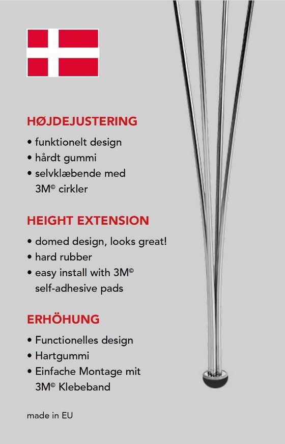 Image 1 of Fritz Hansen, tavolo con gambe quadrate e tese - 80x80x71hg