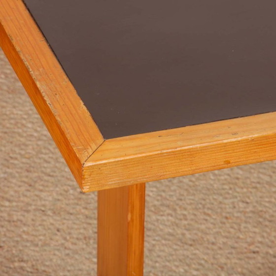 Image 1 of Rechthoekige grenen eettafel, werk uit de 20e eeuw