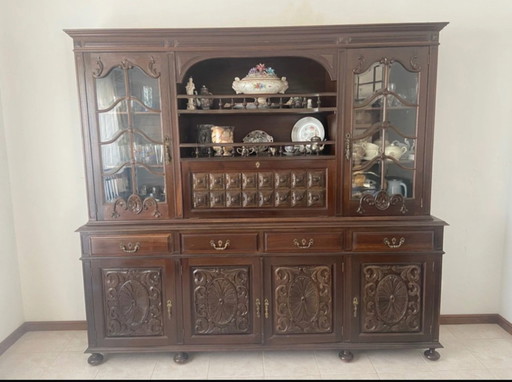 Cabinet cupboard