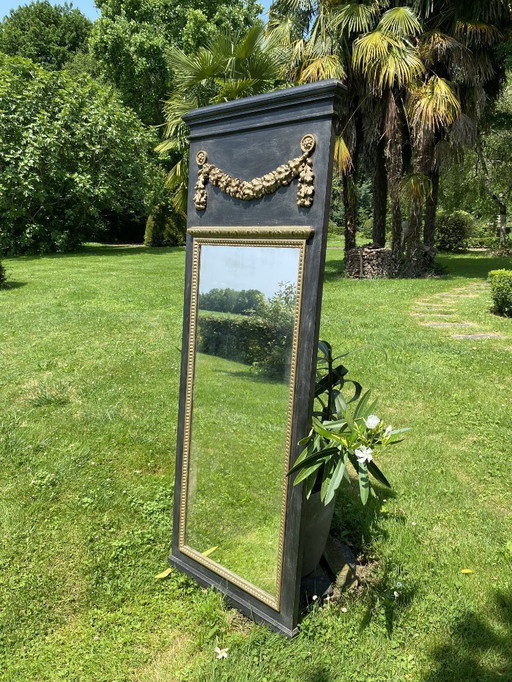 Wooden trumeau mirror in the Louis XVI style - 19th century