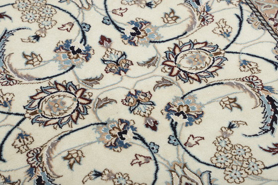 Image 1 of Origineel handgeknoopt Perzisch Tapijt Nain 9 La Fijn Met Zijde 394 X 98 Cm Top Conditie