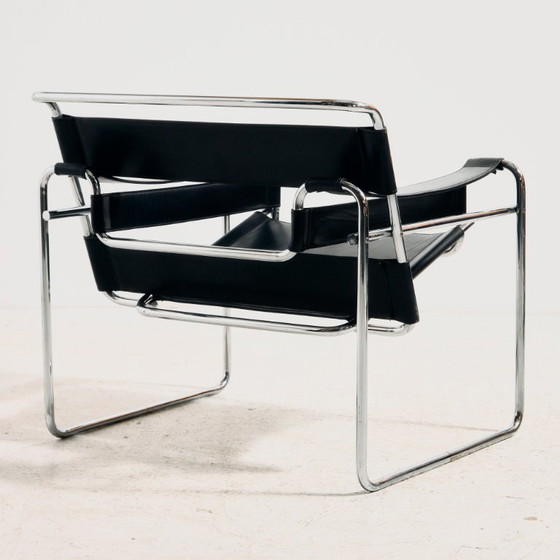 MK11558 B3 / Sedia Wassily di Marcel Breuer per Gavina – Poltrone, Leather (photo 3 of 21)