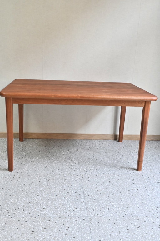 Dining table Danish Design Korup Stolefabrik Solid Teak