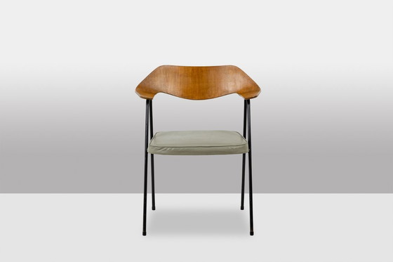 Image 1 of Robin Day. Bürosessel aus thermogeformtem Holz. Airborne um 1950-60