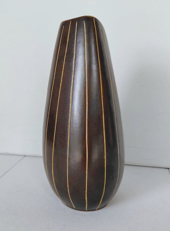 Bay Keramik Sgraffito Vase Nr 553-20 MCM Germany 40-50 – Vasen, Ceramic (photo 6 of 11)