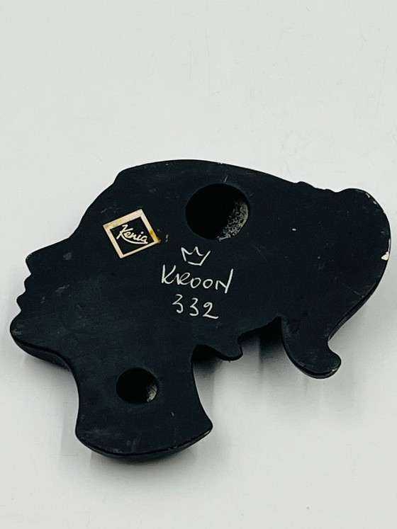Image 1 of Kroon Kenia 332 Female Head