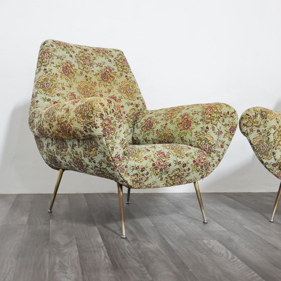 Image 1 of Gigi Radice para Minotti Par de sillones del modernismo de mediados de siglo de la década de 1950