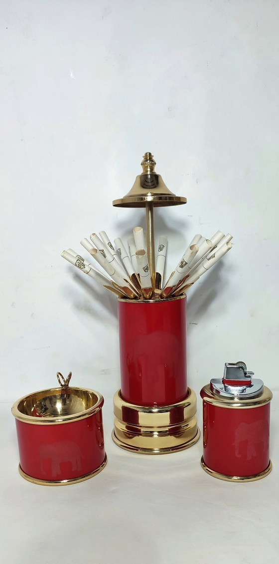 Image 1 of Ensemble de fumeurs. Espagne, années 1970.