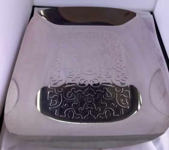 Image 1 of Vassoio Marcel Wanders vestito