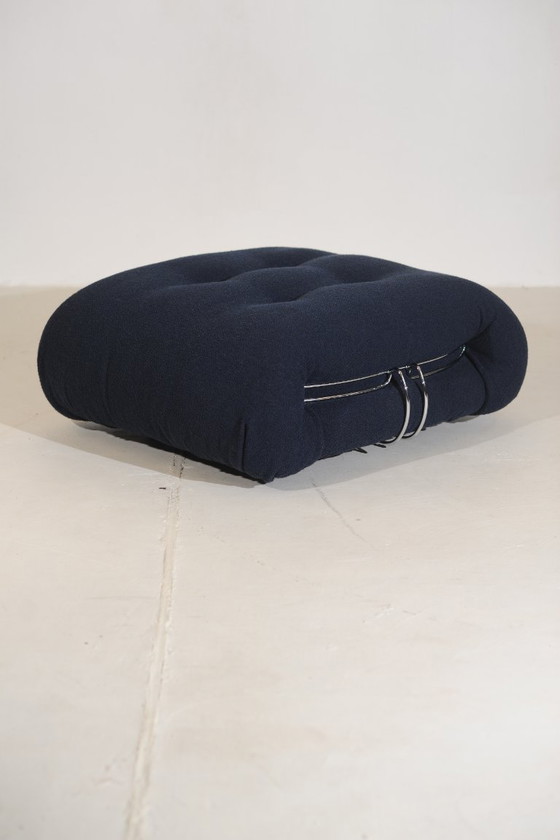 Image 1 of Vintage Soriana 2-Sitzer-Sofa von Afra & Tobia Scarpa in nachtblauem Bouclé